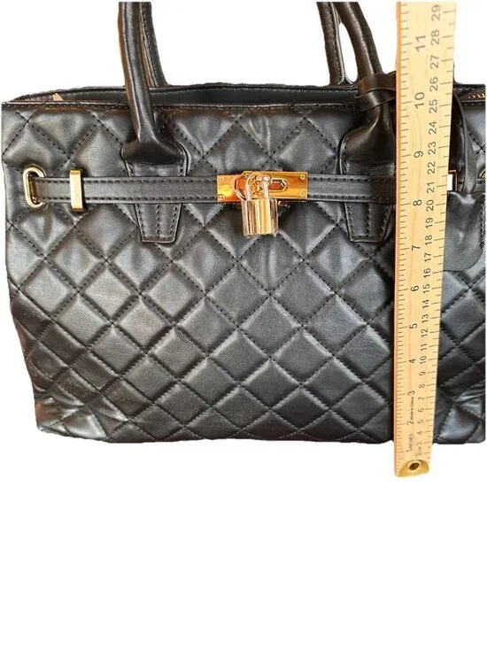 NWT Designer Badgley Mischka Tote Bag w/ Gold Lock Big Quilted Black - Picture 5 of 9